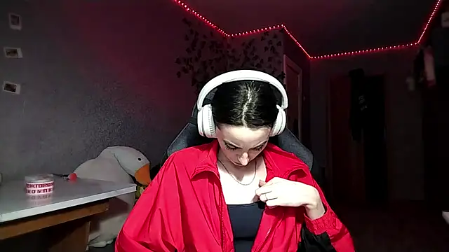 NightFoxxx online show from 06/14/26, 01:57