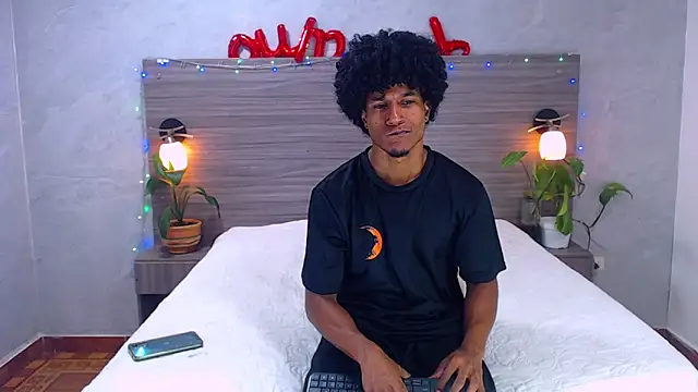 Dilan Hall online show from 06/09/26, 04:07