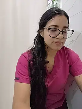 Snapshot of alanahot94 chatting on 08/01/26, 10:52 alanahot94 online show from 08/01/26, 10:52