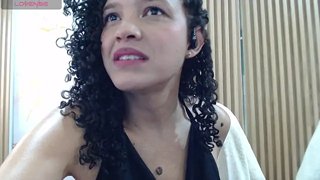 Jazlin Sg online show from 06/09/26, 01:34