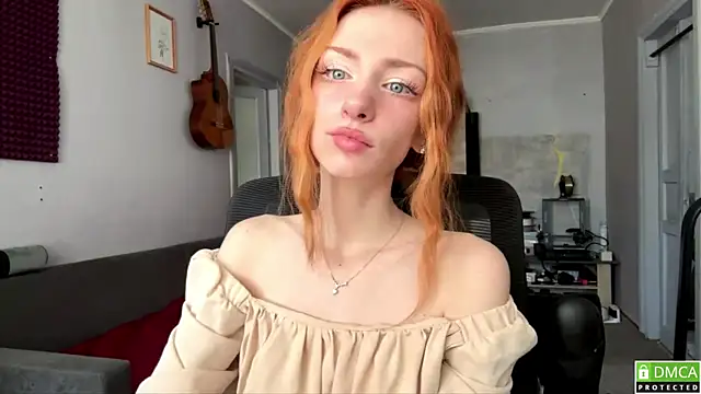 AliceServanica online show from 05/17/26, 07:50