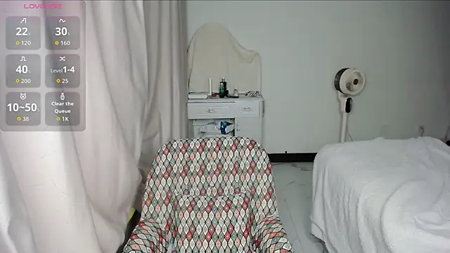 suncute online show from 07/15/26, 01:44