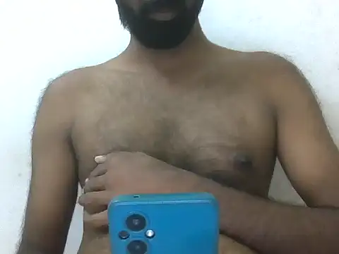 Snapshot of Ijus12 chatting on 06/14/26, 10:06 Ijus12 online show from 06/14/26, 10:06