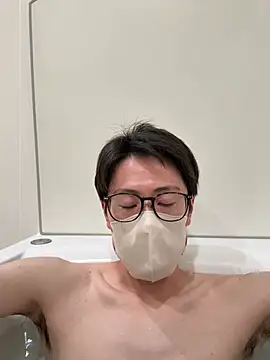 Snapshot of h_japmen chatting on 06/18/26, 02:54 h japmen online show from 06/18/26, 02:54