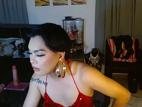 RoyalSeductress online show from 05/13/26, 02:14