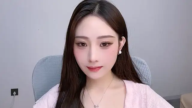 Snapshot of _222Mia chatting on 05/29/26, 02:31 222Mia online show from 05/29/26, 02:31
