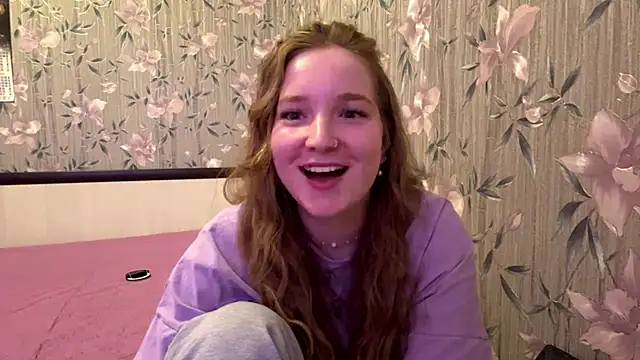 OksiDarling online show from 05/10/26, 03:17