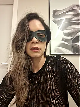 Iamsafada online show from 05/12/26, 11:02