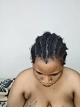 JuicyHoney 01 online show from 06/05/26, 07:47