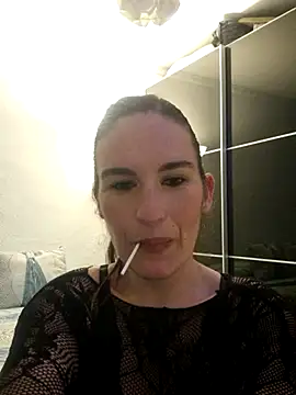 Snapshot of aurasensual69 chatting on 05/10/26, 12:27 aurasensual69 online show from 05/10/26, 12:27