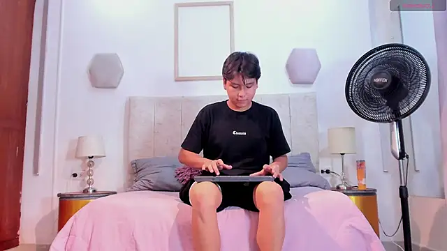  maximo 1 online show from 05/08/26, 07:41