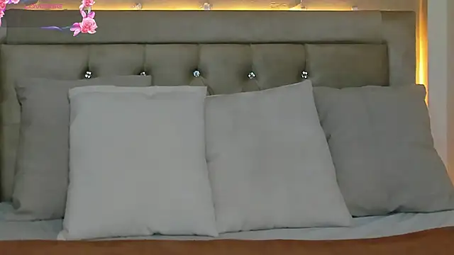 EmilyWinter  online show from 06/14/26, 11:34