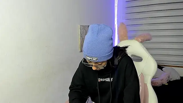 Brith ness online show from 06/12/26, 03:27