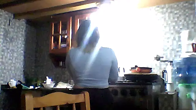 Snapshot of AllisonLove2 chatting on 07/12/26, 03:47 AllisonLove2 online show from 07/12/26, 03:47