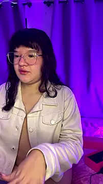 Snapshot of SOFTBERRY_ chatting on 06/30/26, 02:18 SOFTBERRY online show from 06/30/26, 02:18
