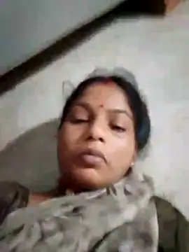 Snapshot of CHANDNi_700 chatting on 06/02/26, 12:34 CHANDNi 700 online show from 06/02/26, 12:34