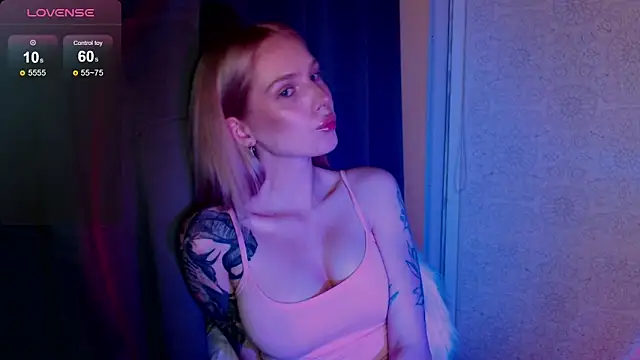 MichelleVelour online show from 05/23/26, 05:17