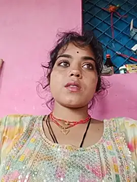 Snapshot of Mahi_Love0143 chatting on 07/30/26, 03:05 Mahi Love0143 online show from 07/30/26, 03:05