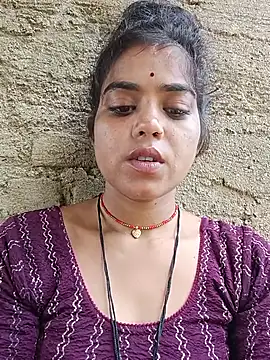 Snapshot of Mahi_Love0143 chatting on 08/02/26, 02:54 Mahi Love0143 online show from 08/02/26, 02:54