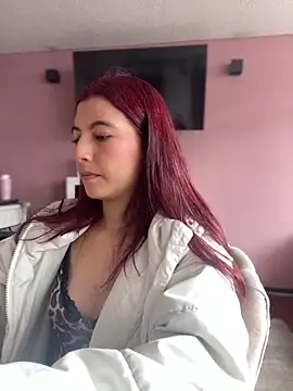 EveRave Pink online show from 05/27/26, 02:58