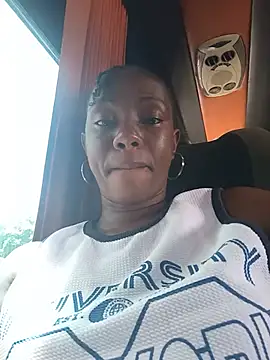 sandycollens  online show from 05/29/26, 03:54