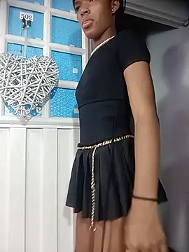 Snapshot of Liss_Love1 chatting on 06/18/26, 12:00 Liss Love1 online show from 06/18/26, 12:00