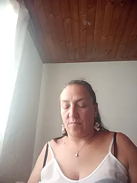 Snapshot of dangerous_milf chatting on 07/21/26, 07:27 dangerous milf online show from 07/21/26, 07:27