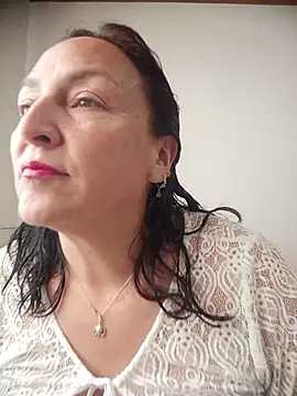 Snapshot of dangerous_milf chatting on 07/23/26, 06:39 dangerous milf online show from 07/23/26, 06:39