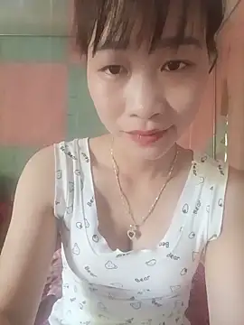Snapshot of Logii_x chatting on 05/31/26, 10:00 Logii x online show from 05/31/26, 10:00