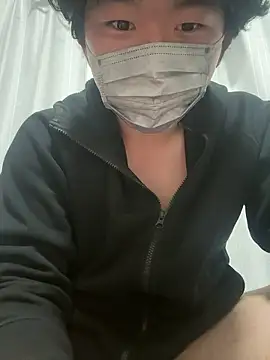 Snapshot of daigooo chatting on 06/12/26, 12:26 daigooo online show from 06/12/26, 12:26