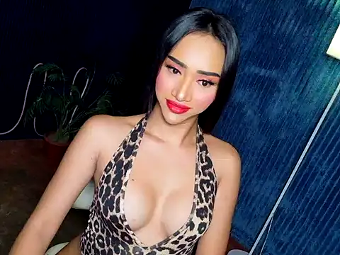 Snapshot of kylie_marie chatting on 07/11/26, 05:37 kylie marie online show from 07/11/26, 05:37