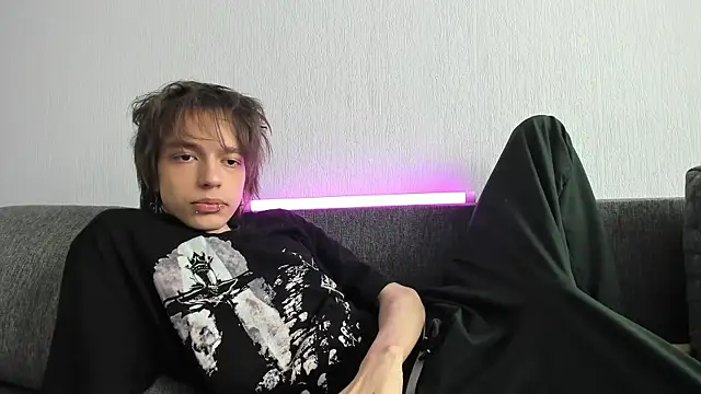 Snapshot of Nolan_Sagee chatting on 05/14/26, 07:37 Nolan Sagee online show from 05/14/26, 07:37