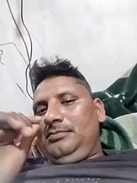 Snapshot of indiandeshi chatting on 06/09/26, 05:13 indiandeshi online show from 06/09/26, 05:13