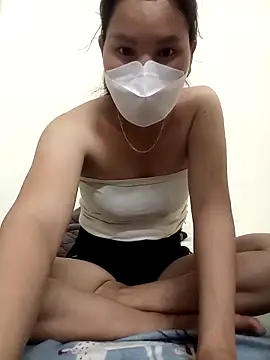 Snapshot of Besa4_ chatting on 05/11/26, 03:07 Besa4 online show from 05/11/26, 03:07