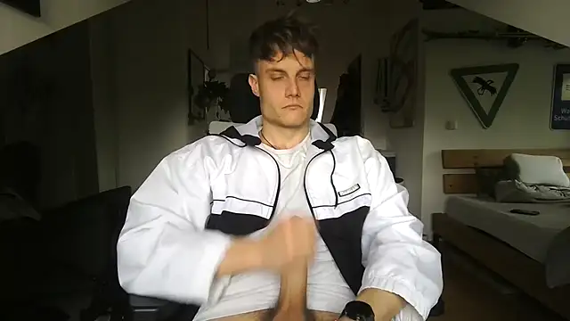 funstr1 online show from 05/14/26, 02:35