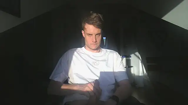 funstr1 online show from 05/27/26, 05:54