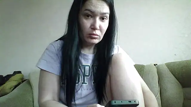 Snapshot of LindaDoll200 chatting on 05/11/26, 10:32 LindaDoll200 online show from 05/11/26, 10:32