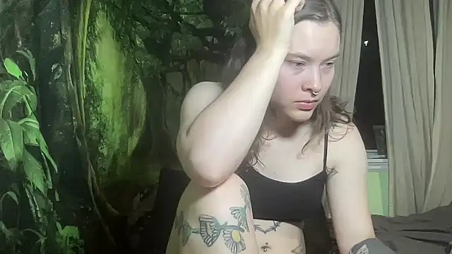 mo0ngoddess online show from 02/12/26, 02:50