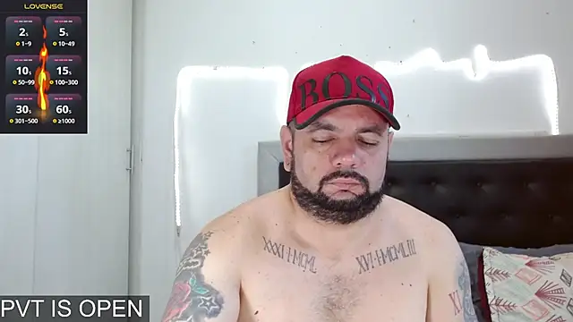 Snapshot of perverseveteranmanxxx chatting on 01/10/26, 02:19 perverseveteranmanxxx online show from 01/10/26, 02:19