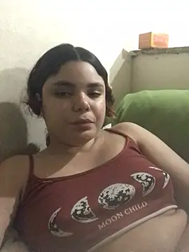 Snapshot of Cliaclara chatting on 06/30/26, 02:45 Cliaclara online show from 06/30/26, 02:45