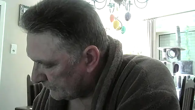 Snapshot of edje59a chatting on 03/27/26, 07:58 edje59a online show from 03/27/26, 07:58