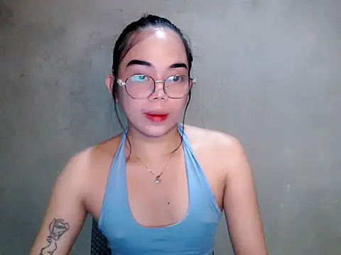 Snapshot of Urbabydollxxx chatting on 06/27/26, 05:29 Urbabydollxxx online show from 06/27/26, 05:29