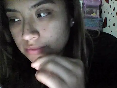 Snapshot of BabyCinnamon1 chatting on 07/18/26, 11:52 BabyCinnamon1 online show from 07/18/26, 11:52