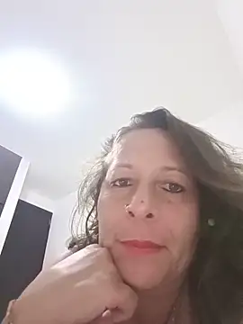 Snapshot of Nikki_milf69 chatting on 05/15/26, 05:14 Nikki milf69 online show from 05/15/26, 05:14