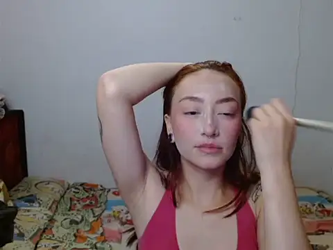 Snapshot of iris_ares_ chatting on 05/27/26, 05:04 iris ares online show from 05/27/26, 05:04