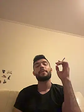 Snapshot of Z-man- chatting on 07/03/26, 11:44 Z-man- online show from 07/03/26, 11:44