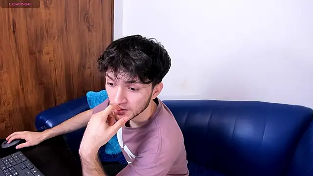kavencastro online show from 05/26/26, 05:03