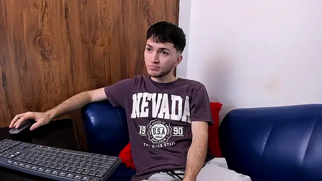 kavencastro online show from 05/28/26, 02:09