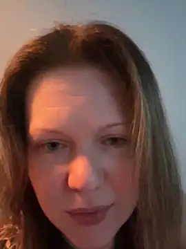 Snapshot of anabellefetish1 chatting on 05/19/26, 03:35 anabellefetish1 online show from 05/19/26, 03:35