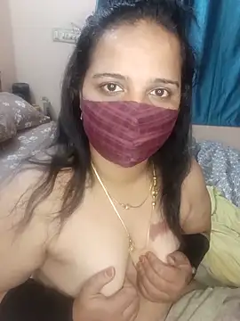 Snapshot of pirainilla chatting on 05/23/26, 03:27 pirainilla online show from 05/23/26, 03:27